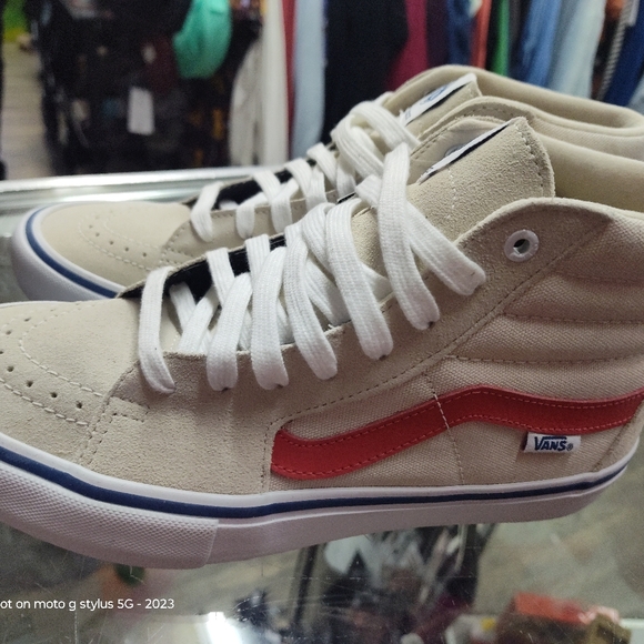 Vans Off The Wall Sk8 Hi High Top Beige/Red Suede Skate Shoes Mens 8.5 NEW - Picture 6 of 7